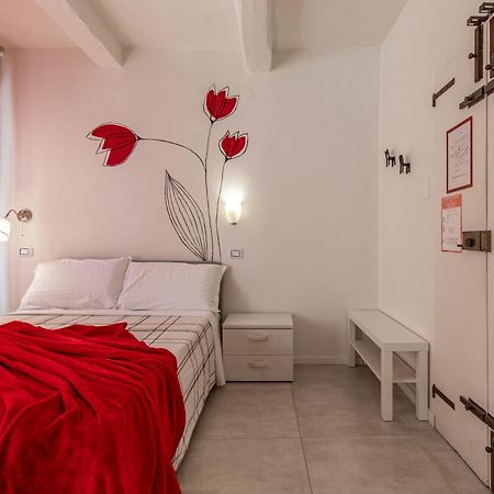 Suite Modena Al Centro - Affitti Brevi Italia Kültér fotó